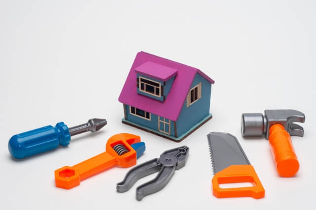 【練馬区】雨漏り発生|屋根工事前の応急処置、相談のポイント、修理後点検